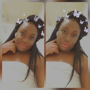 Meet your Posher, Lydia